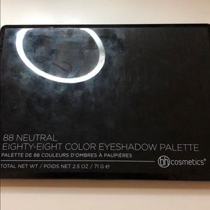 bh cosmetics 88 neutral eyeshadow palette